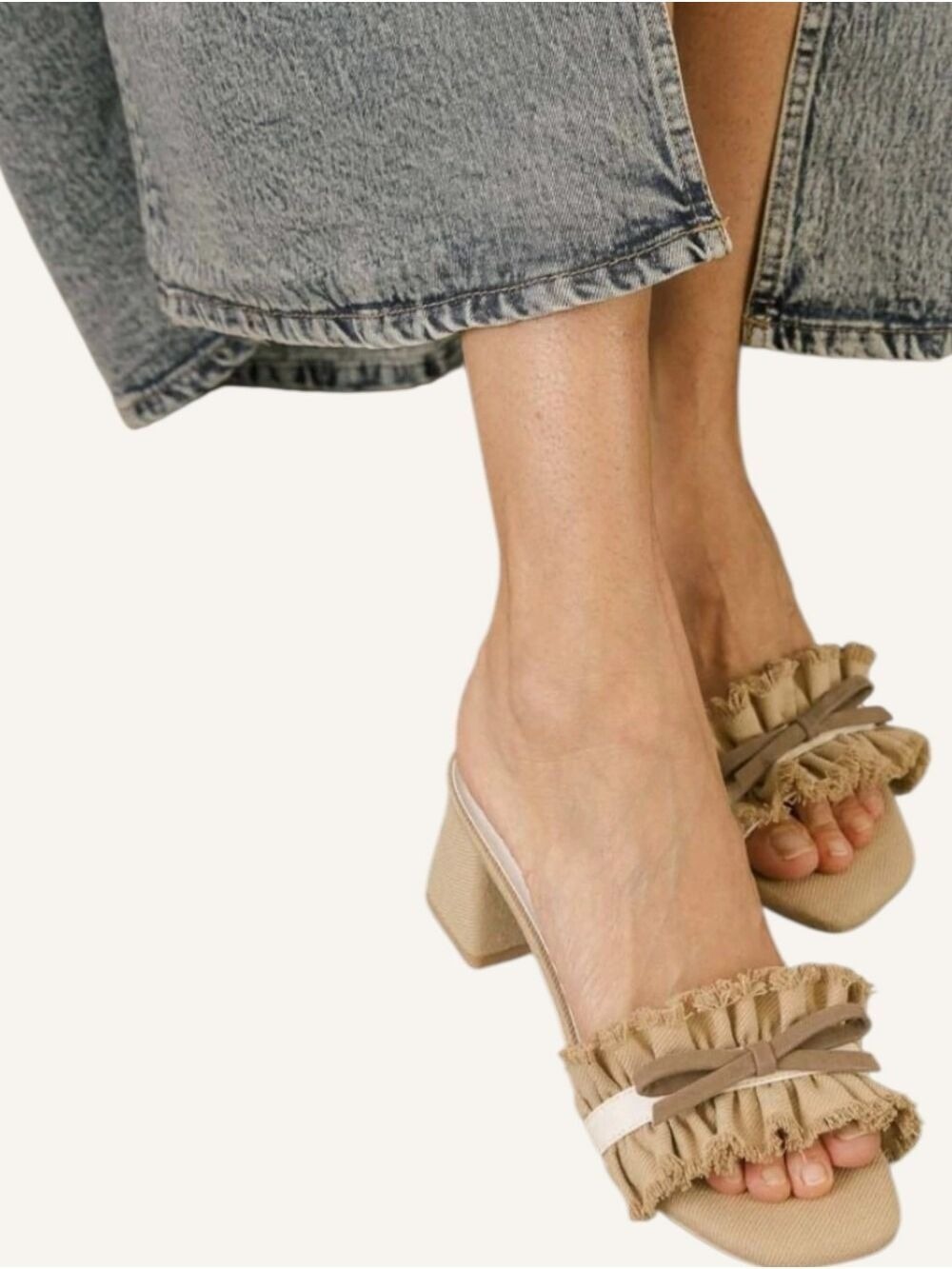Oasis Society Julissa Khaki Ruffle Bow Heel Sandals Size 8 NWT - Picture 3 of 8